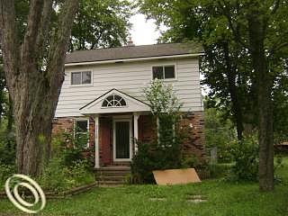 Cloverdale, Highland, MI 48356 