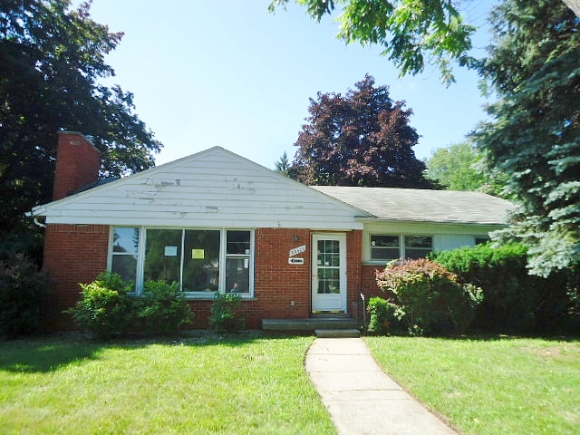 Joy, Dearborn Heights, MI 48127 