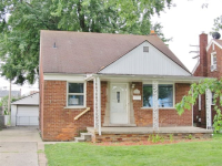 12887 Brest St, Southgate, MI 48195 