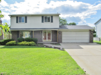 1158 Meadowview Dr, Waterford, MI 48327 