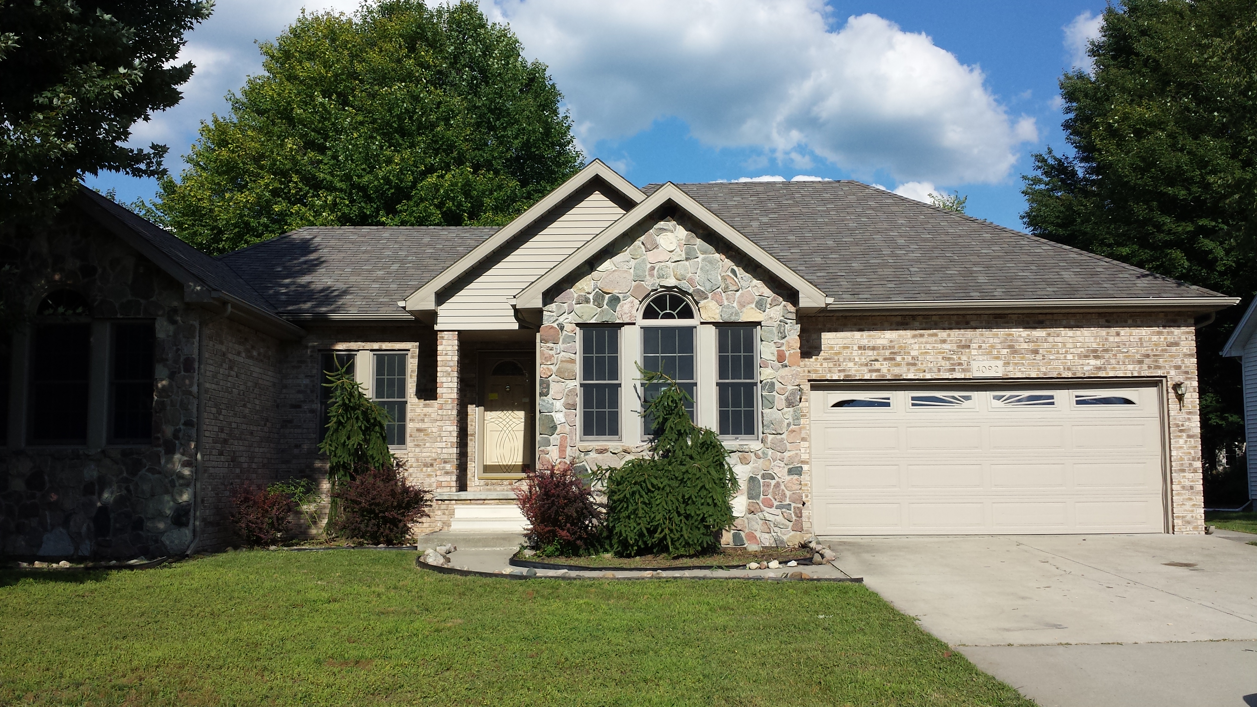 4092 Stoney Creek Dr Unit 16, Fort Gratiot, MI 48059 