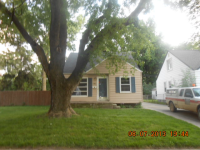 141 W Hopkins Avenue, Pontiac, MI 48340 