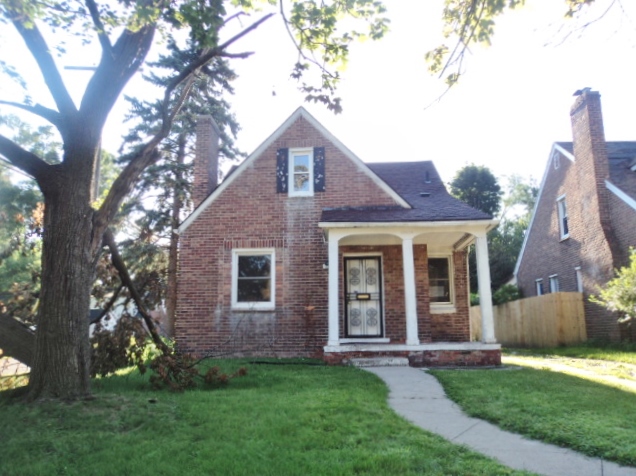 17604 Tracey St, Detroit, MI 48235 