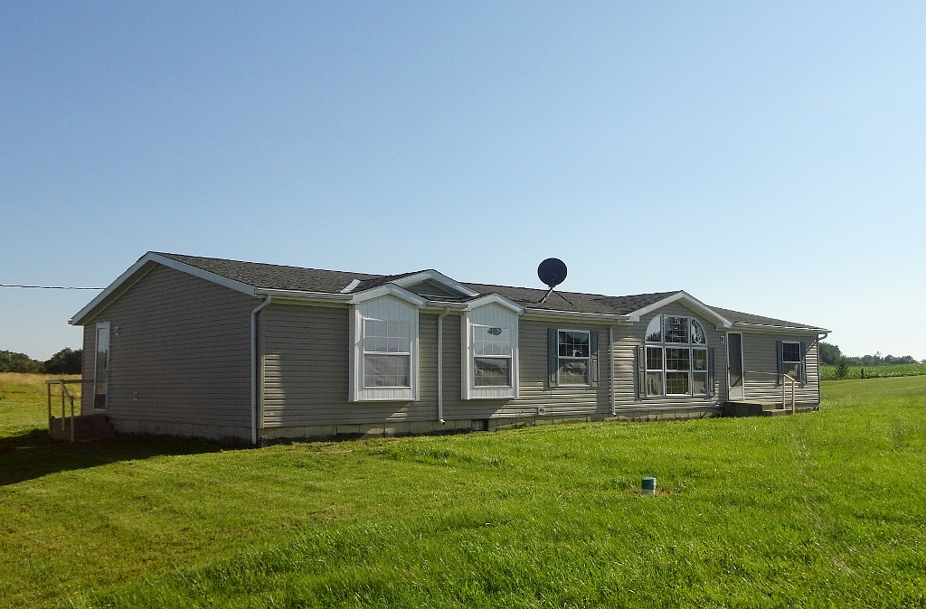 Lake Rd, Berrien Center, MI 49102 