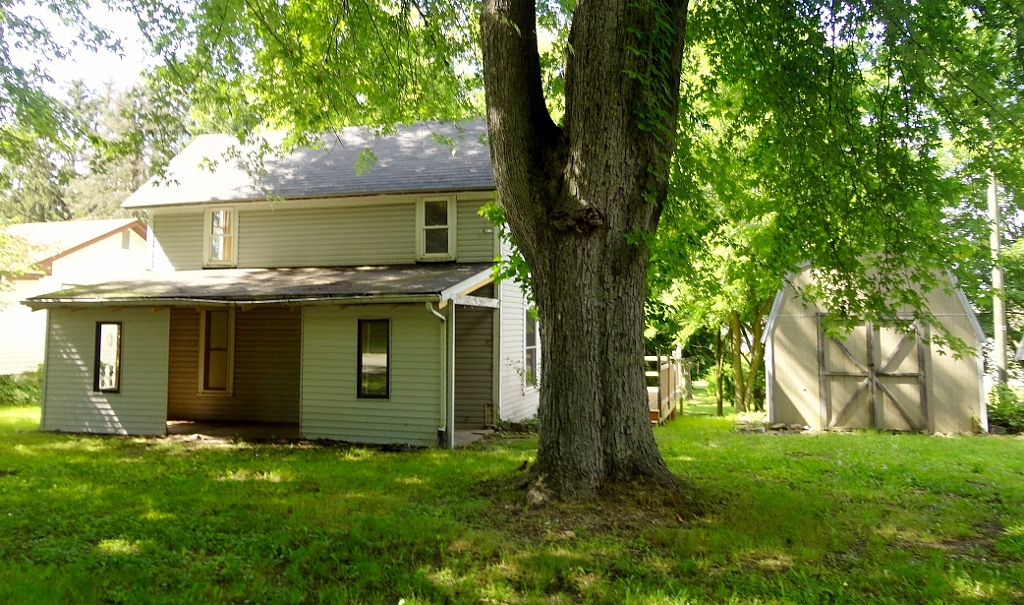 Berrien, Eau Claire, MI 49111 