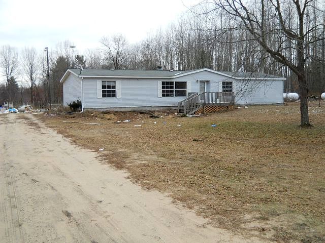 Broton, Fruitport, MI 49415 