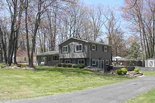 Seneca Tr, Houghton Lake, MI 48629 