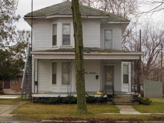 Kinney, Mount Pleasant, MI 48858 