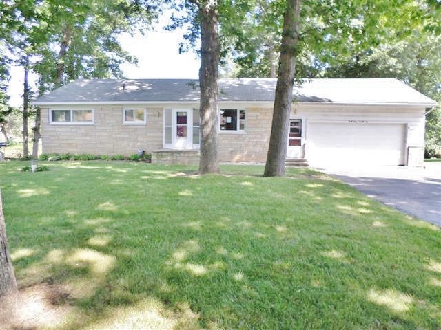 4426 Allison Dr, Michigan Center, MI 49254 