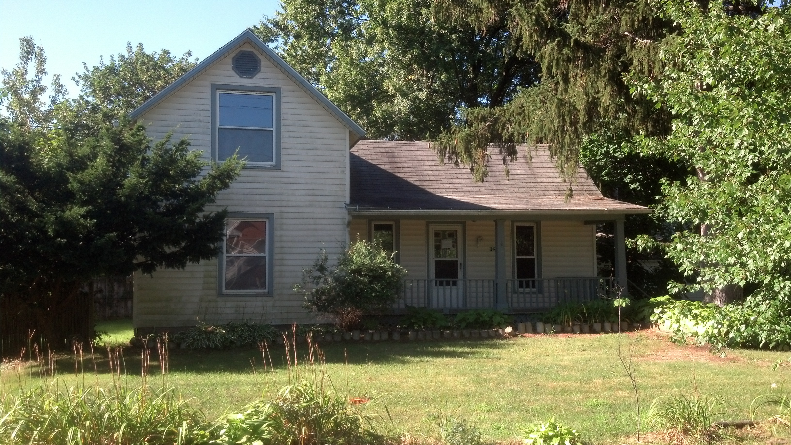 1029 Lilac Ave, East Lansing, MI 48823 