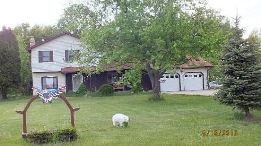 Bacon, Petersburg, MI 49270 