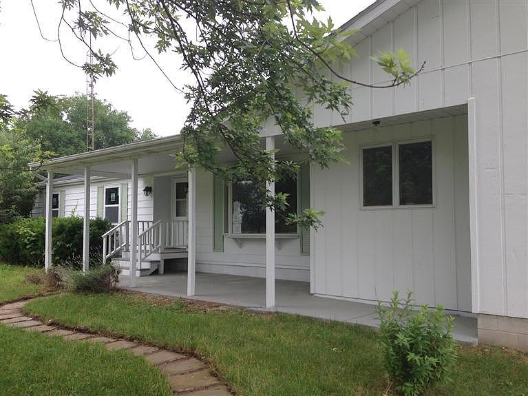 Sharon Hollow, Manchester, MI 48158 