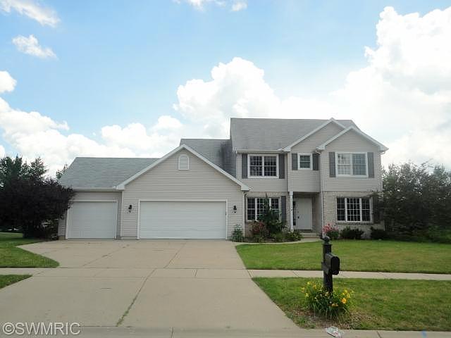 Specklewood Dr, Dewitt, MI 48820 