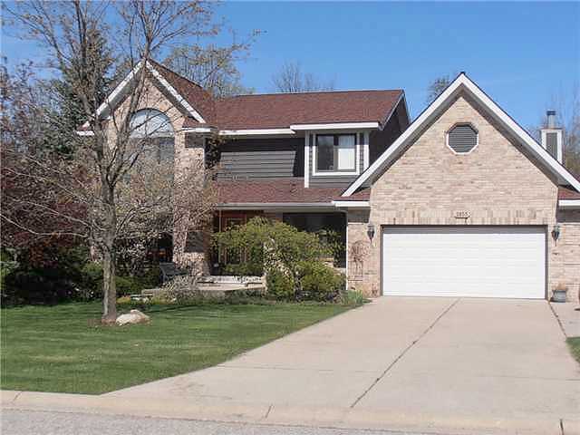 River Pointe Dr, Holt, MI 48842 
