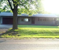 Gidner, Charlotte, MI 48813 
