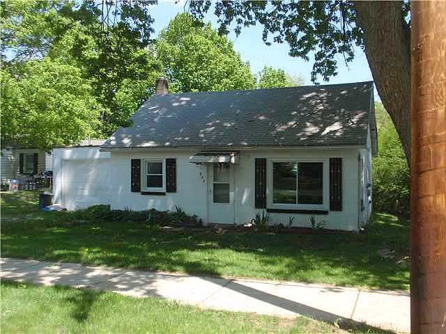 N Sheldon St, Charlotte, MI 48813 