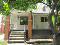 7405 Warwick St, Detroit, MI 48228 