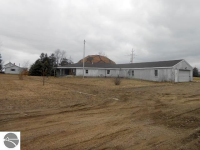 Tyler, Breckenridge, MI 48615 