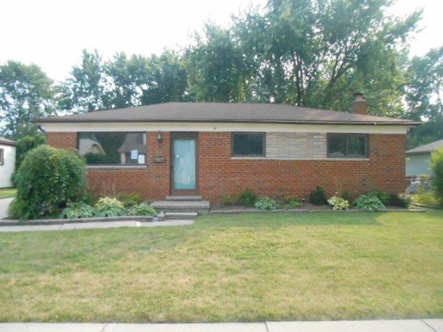 23500 Allor St, Saint Clair Shores, MI 48082 
