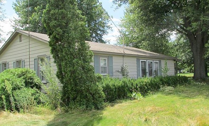 Washington, Ithaca, MI 48847 