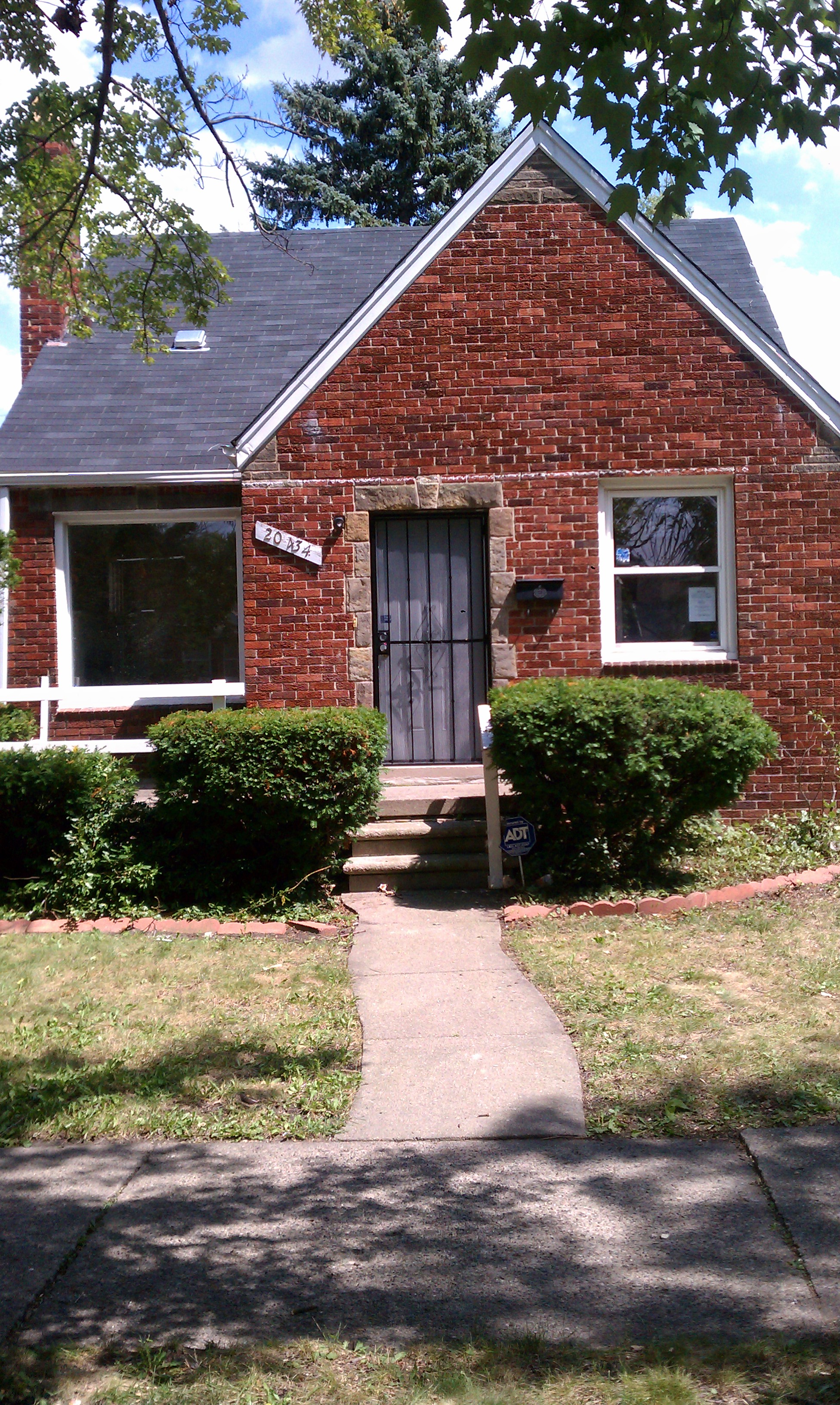 20434 Spencer St, Detroit, MI 48234 