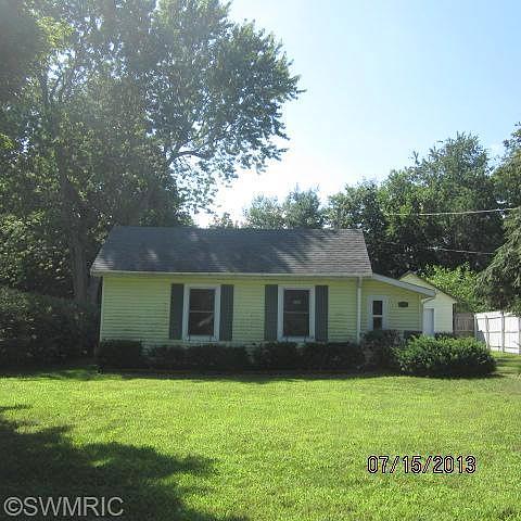 East St Marys St, Decatur, MI 49045 