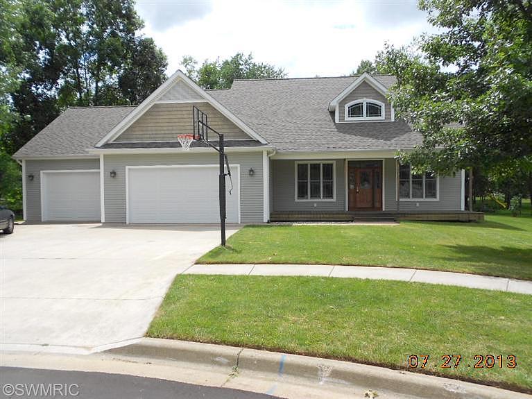 Sea Breeze, Portage, MI 49002 