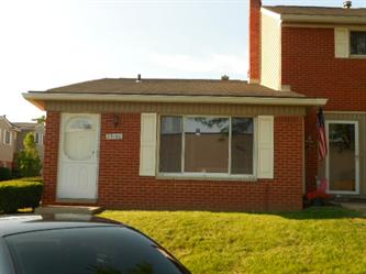 29160 Manchester St #49, Westland, MI 48185 
