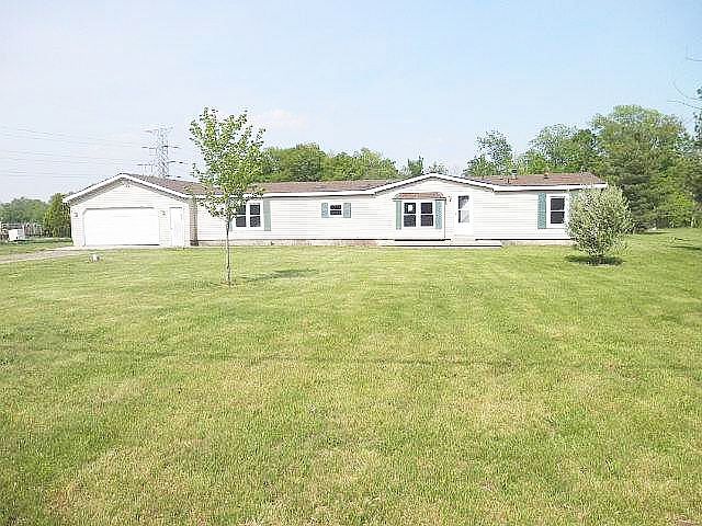 Seymour, Montrose, MI 48457 