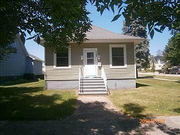Dakota, Gladstone, MI 49837 