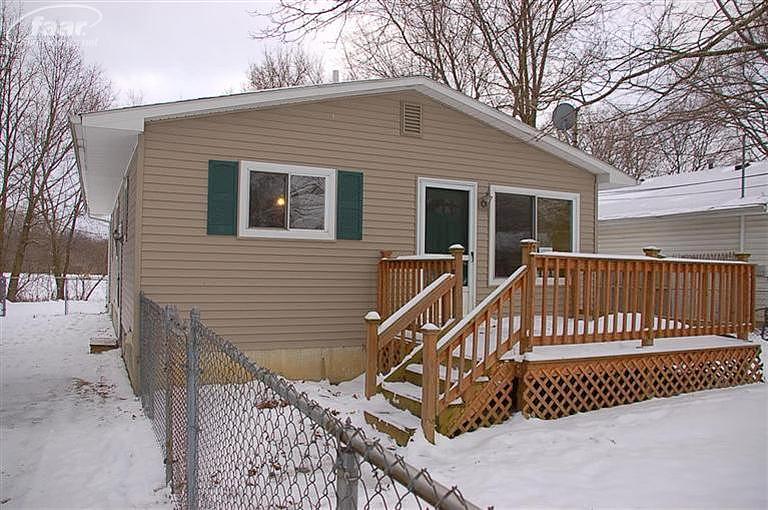 Naldrette, Durand, MI 48429 