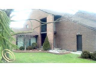 Kimberly Ln # 118, Dearborn, MI 48120 