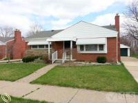 Walnut, Dearborn, MI 48124 
