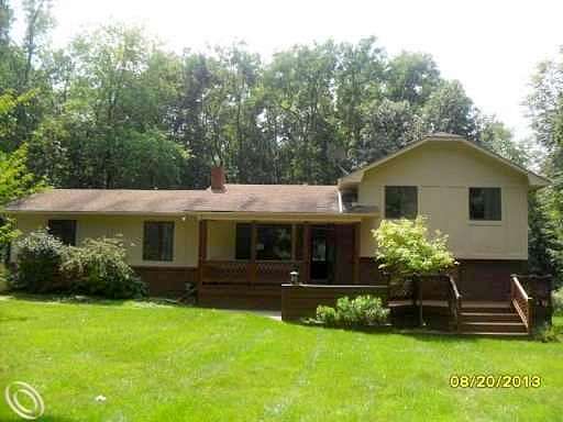 Williamson St, Clarkston, MI 48346 