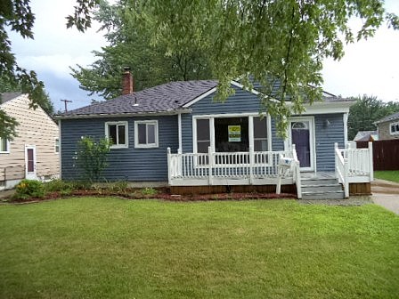Rosslyn, Garden City, MI 48135 