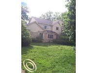 Pond, West Bloomfield, MI 48323 