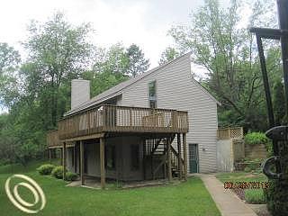 Loch, Highland, MI 48357 