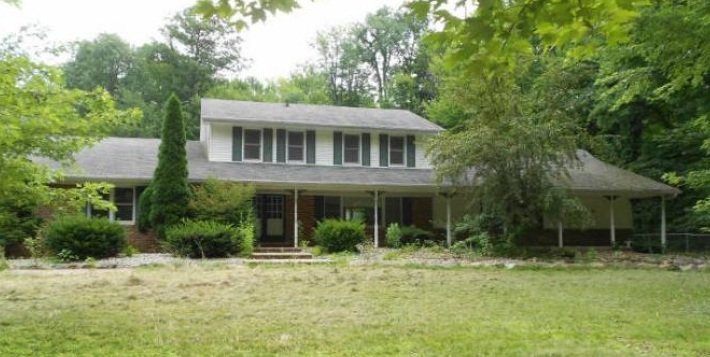 226 N Truhn Rd, Fowlerville, MI 48836 