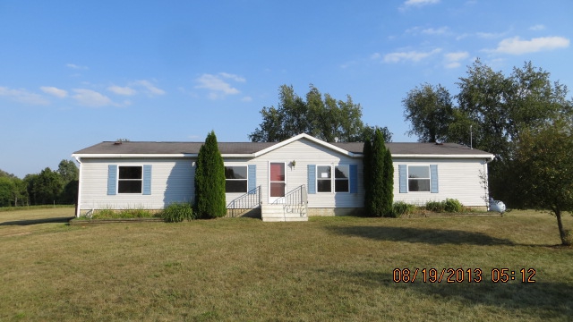 7201 S Ruess Rd, Owosso, MI 48867 