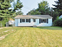 834 W Willoughby Rd, Lansing, MI 48911 