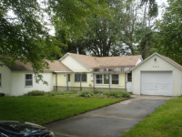 361 N Franklin St, Zeeland, MI 49464 