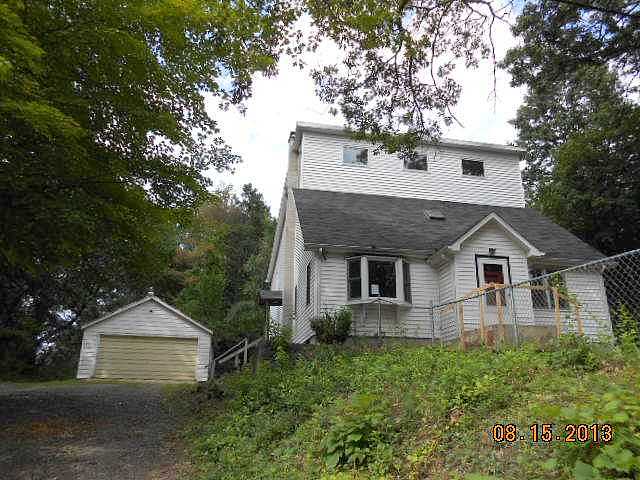 North D Dr, Battle Creek, MI 49014 