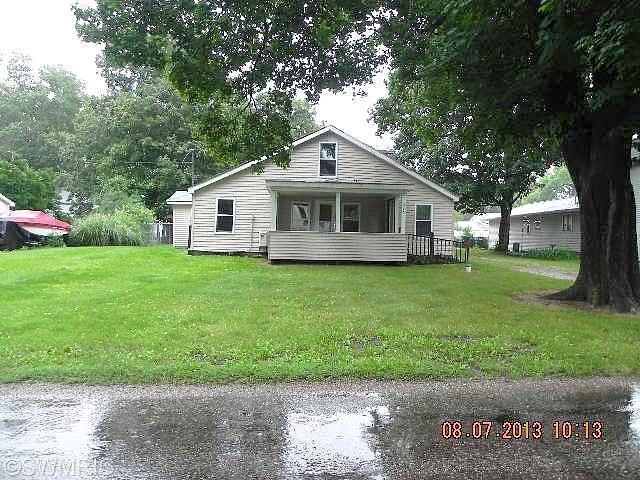 Main, Ceresco, MI 49033 