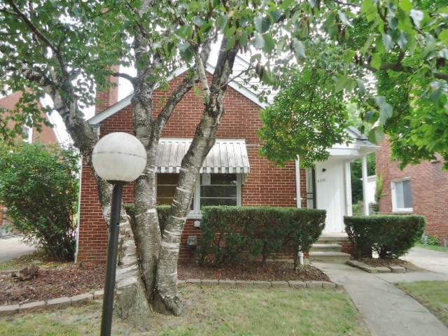 8090 Appoline St., Detroit, MI 48228 