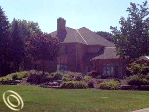 Lake Shore, Grosse Pointe Shores, MI 48236 
