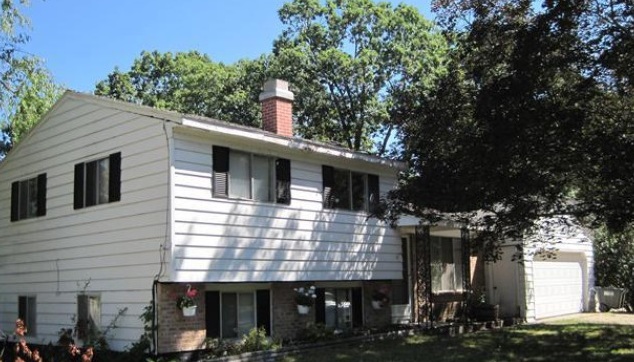 4890 Kittery St Nw, Comstock Park, MI 49321 