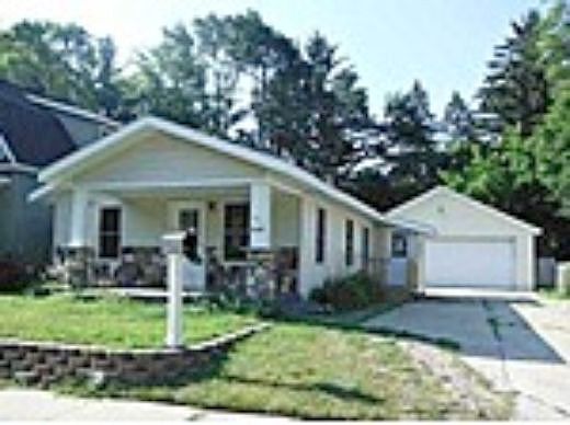 Elizabeth, Midland, MI 48640 