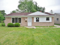 8420 Flamingo St, Westland, MI 48185 