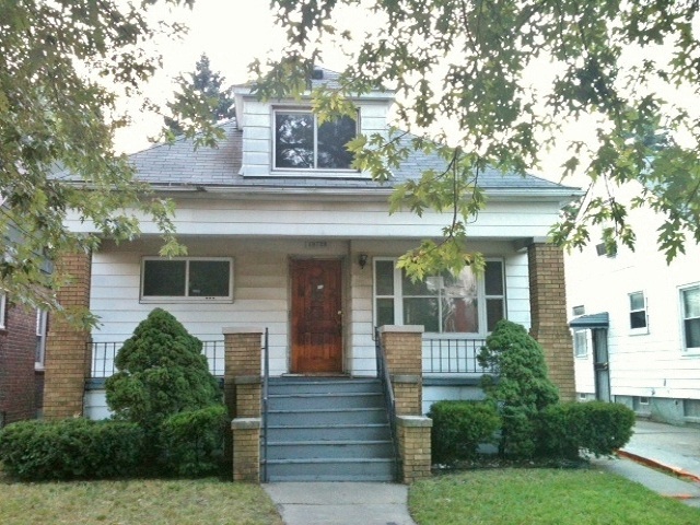 19728 Mackay St, Detroit, MI 48234 