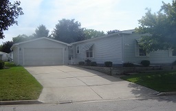 211 Banberry North, Lansing, MI 48906 